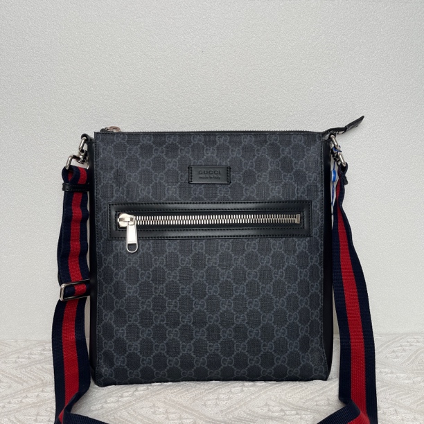 95新 GUCCI/古驰 6027/男士时尚休闲黑老花中号单肩包