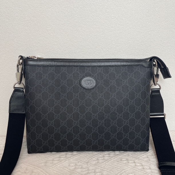 99新 GUCCI/古驰 7059/7085男士时尚经典黑老花斜挎包/可手拿