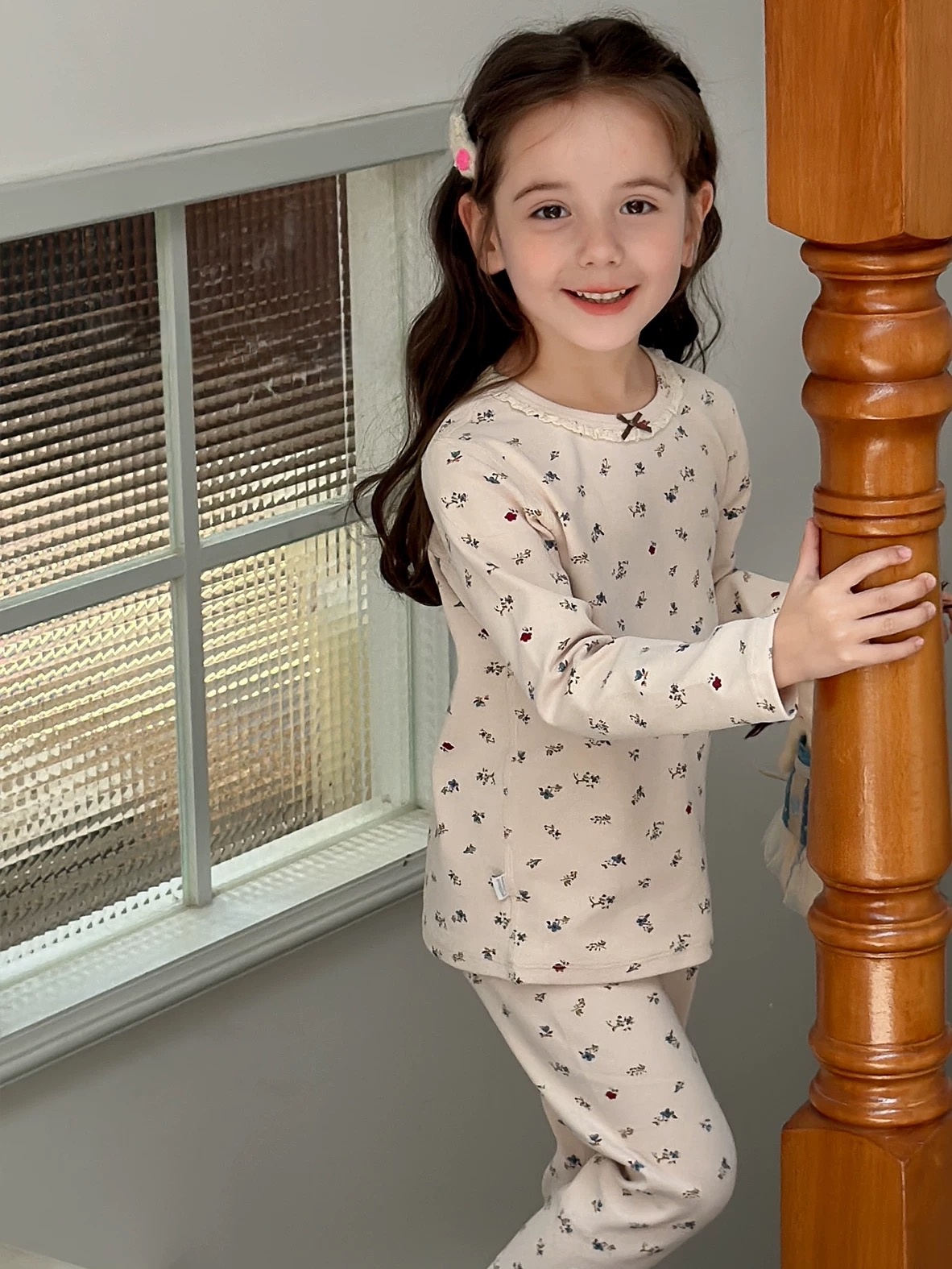 小黑托尼冬季卡通碎花弹弹棉家居服舒绒秋衣保暖睡衣加厚女童套装