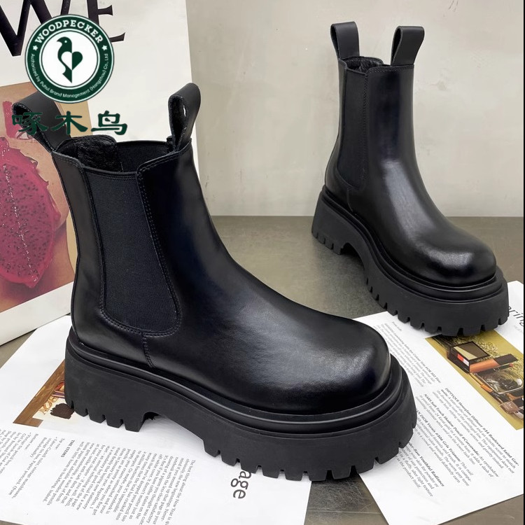 啄木鸟短靴烟筒靴女士新款冬季加绒英伦风切尔西靴子靴子女短靴
