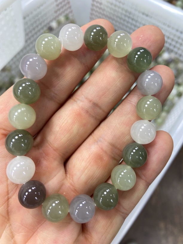 10mm和田玉冰底高货多宝手链，青海料晴水烟紫湖水绿，冰透