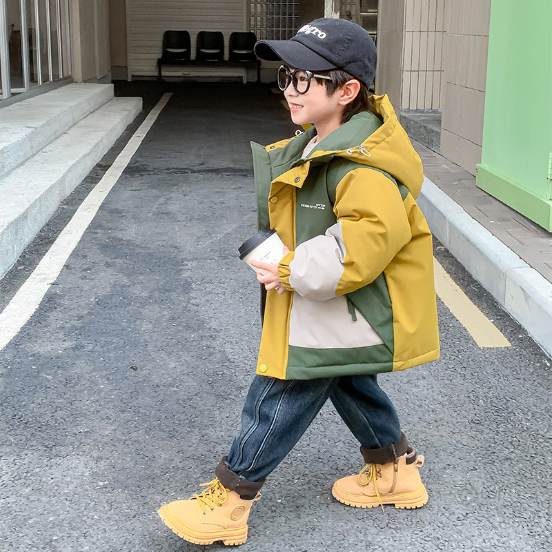 鸭鸭男童工装羽绒服2023新款儿童冬季加厚外套男孩秋冬帅气连帽衣