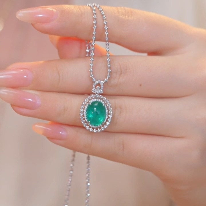 祖母绿吊坠不含链18K金镶嵌（4ct）@@Q3852