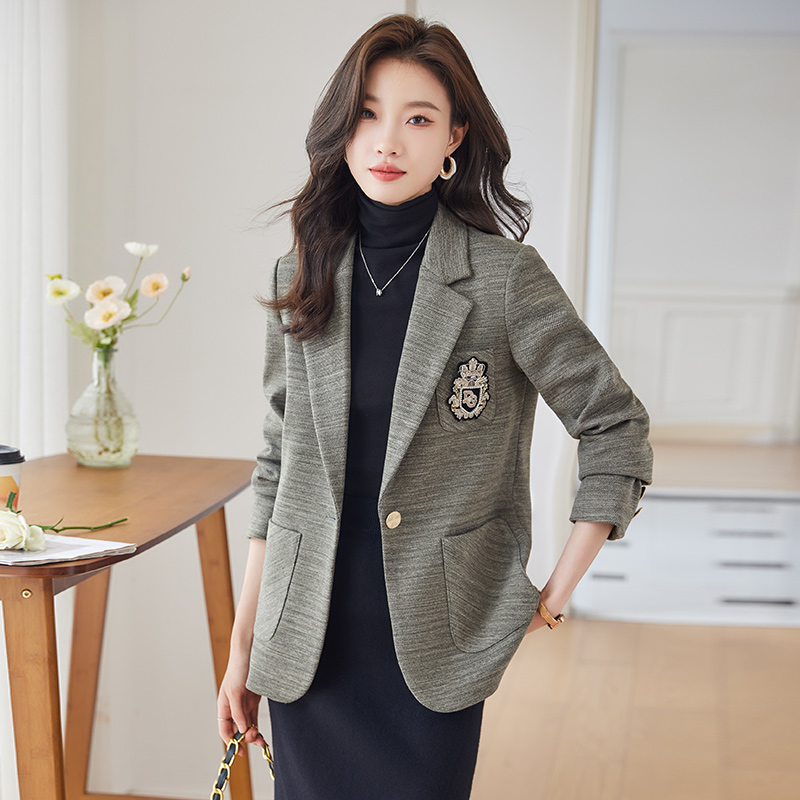 小个子毛呢西装外套女士秋季2023新款气质女神范宽松休闲西服上衣