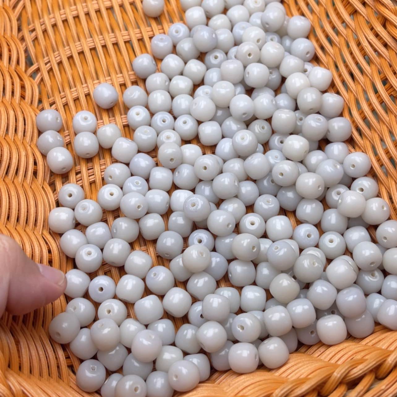 【闪购商品】白玉菩提吊坠120颗烟灰