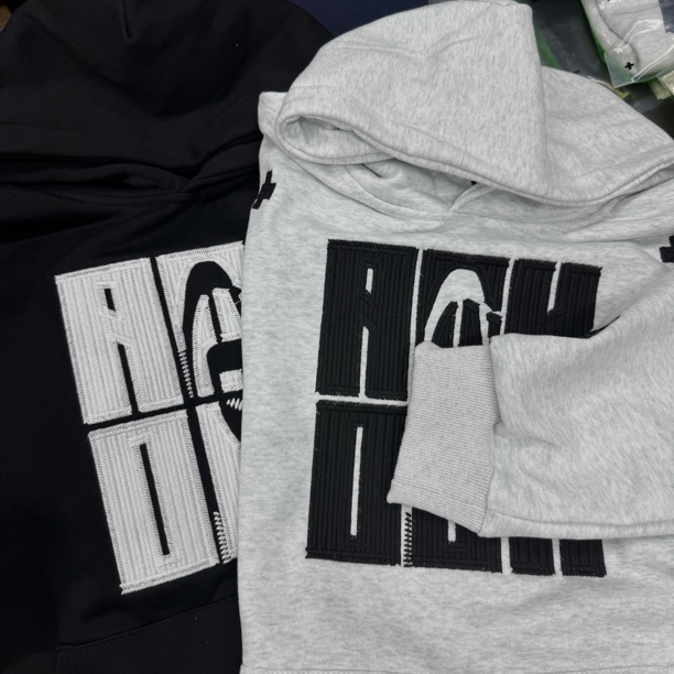 A西斑驳连帽卫衣重工刺绣潮秋冬新品宽松重磅情侣款外套