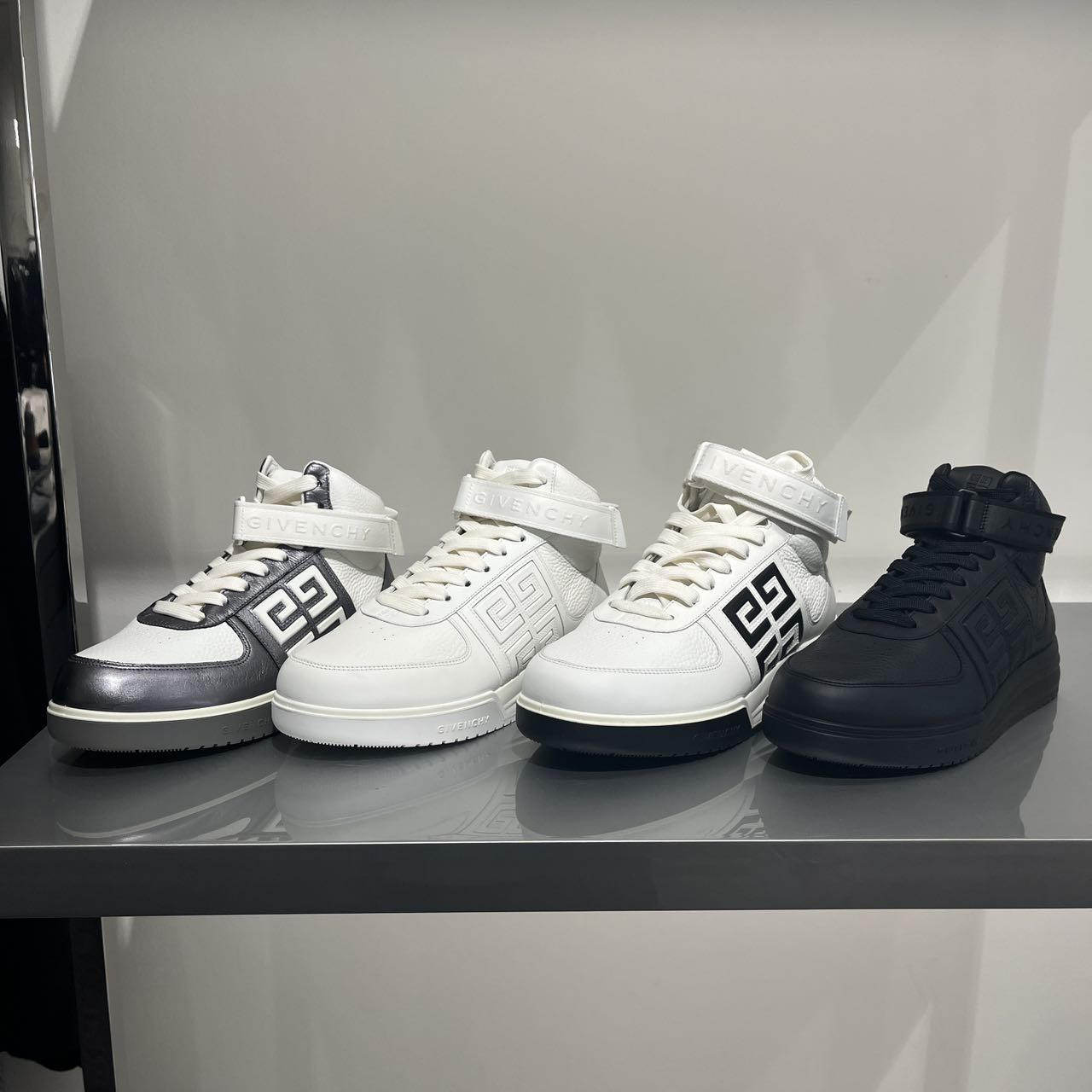 全新未使用 Givenchy/纪梵希 男士高帮运动鞋休闲鞋