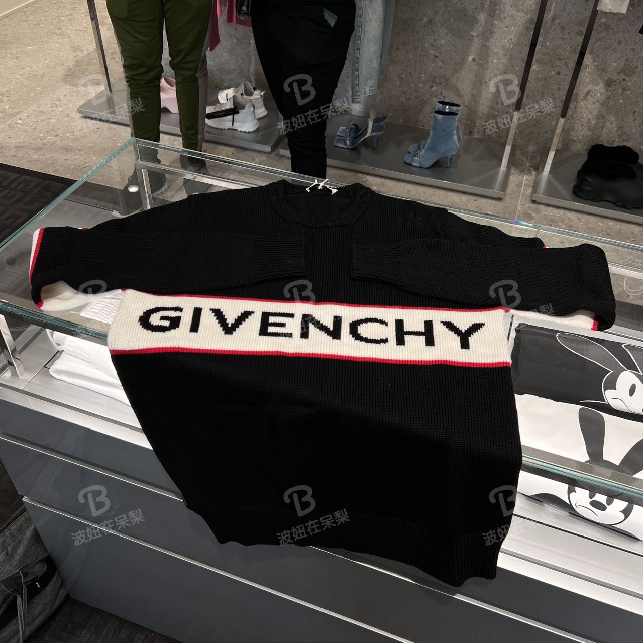 全新未使用 Givenchy/纪梵希 男士毛衣