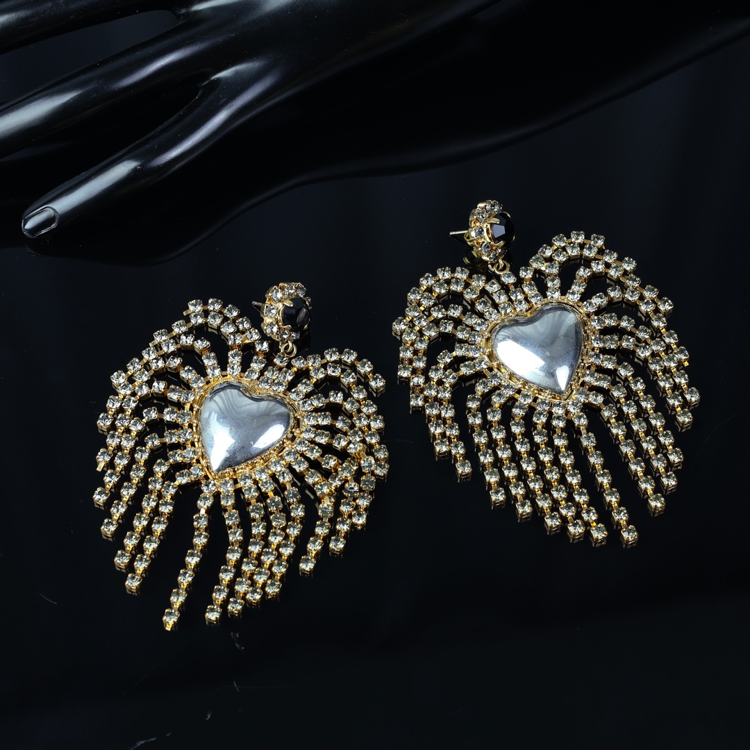 合金耳饰 中古女孩vingtage意大利合金流苏金属宫廷风复古耳针