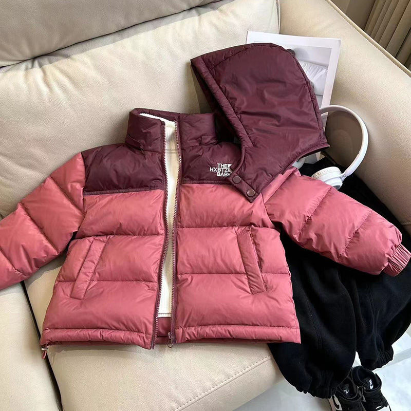 新款儿童羽绒服拼色连帽加厚中小男女童装羽绒服冬季外套反季促销