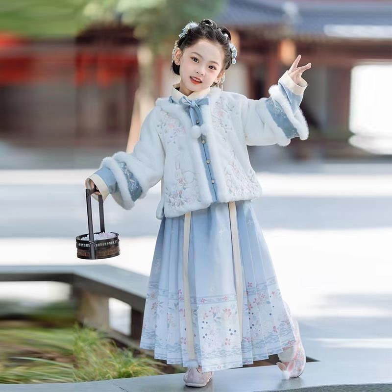 汉服女童冬季儿童2023新款古风古装中国风唐装女宝冬装拜年服
