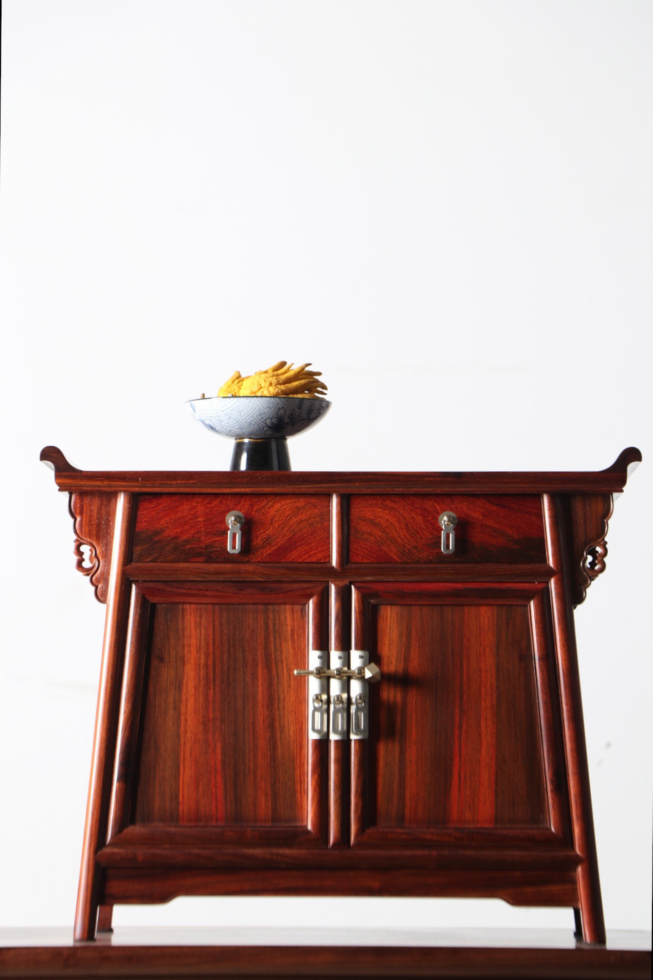 老挝大红酸枝交趾黄檀全独板二联橱