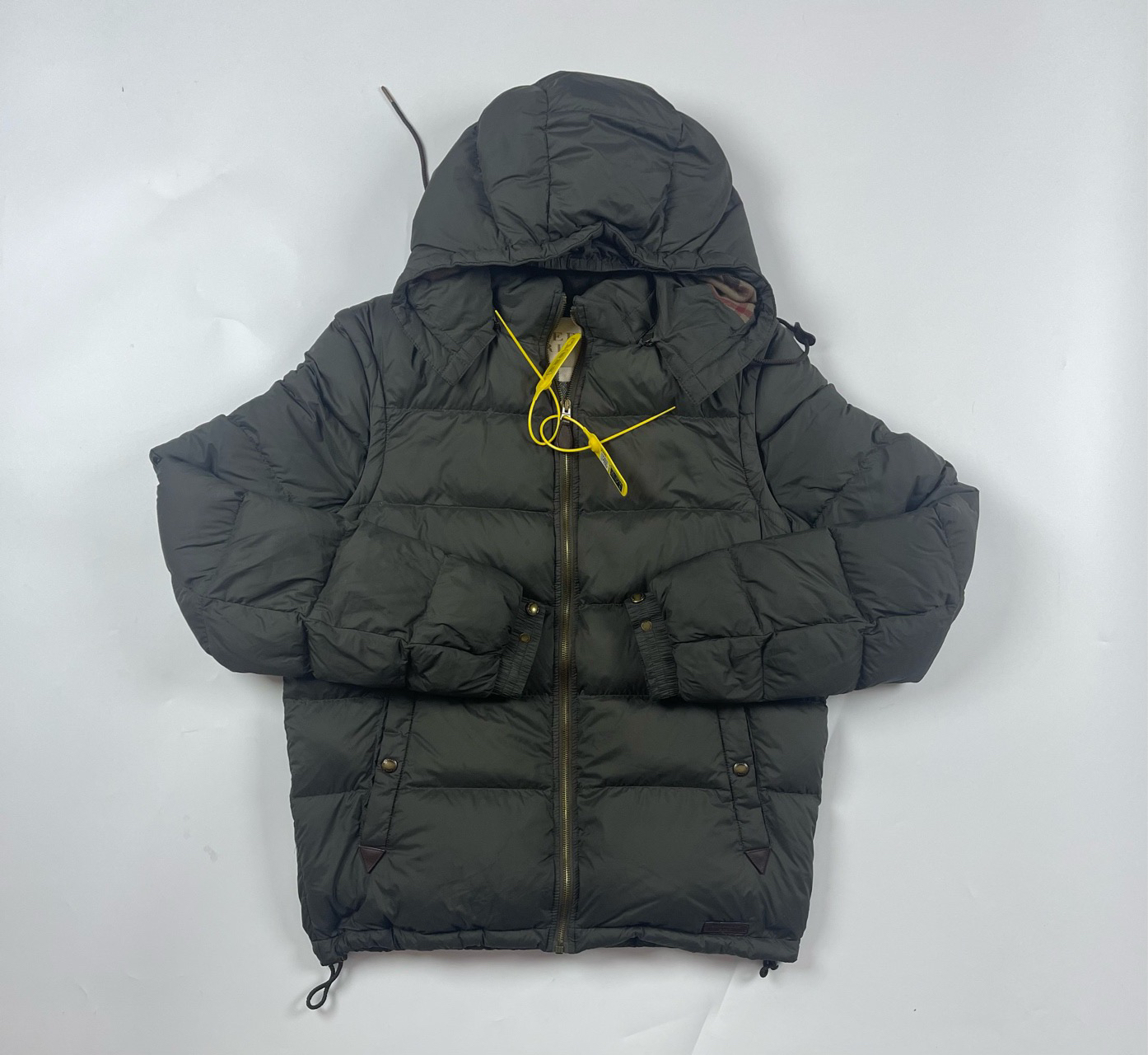 Burberry博柏利藏青色羽绒服 袖子可拆卸/S码/99新/0841