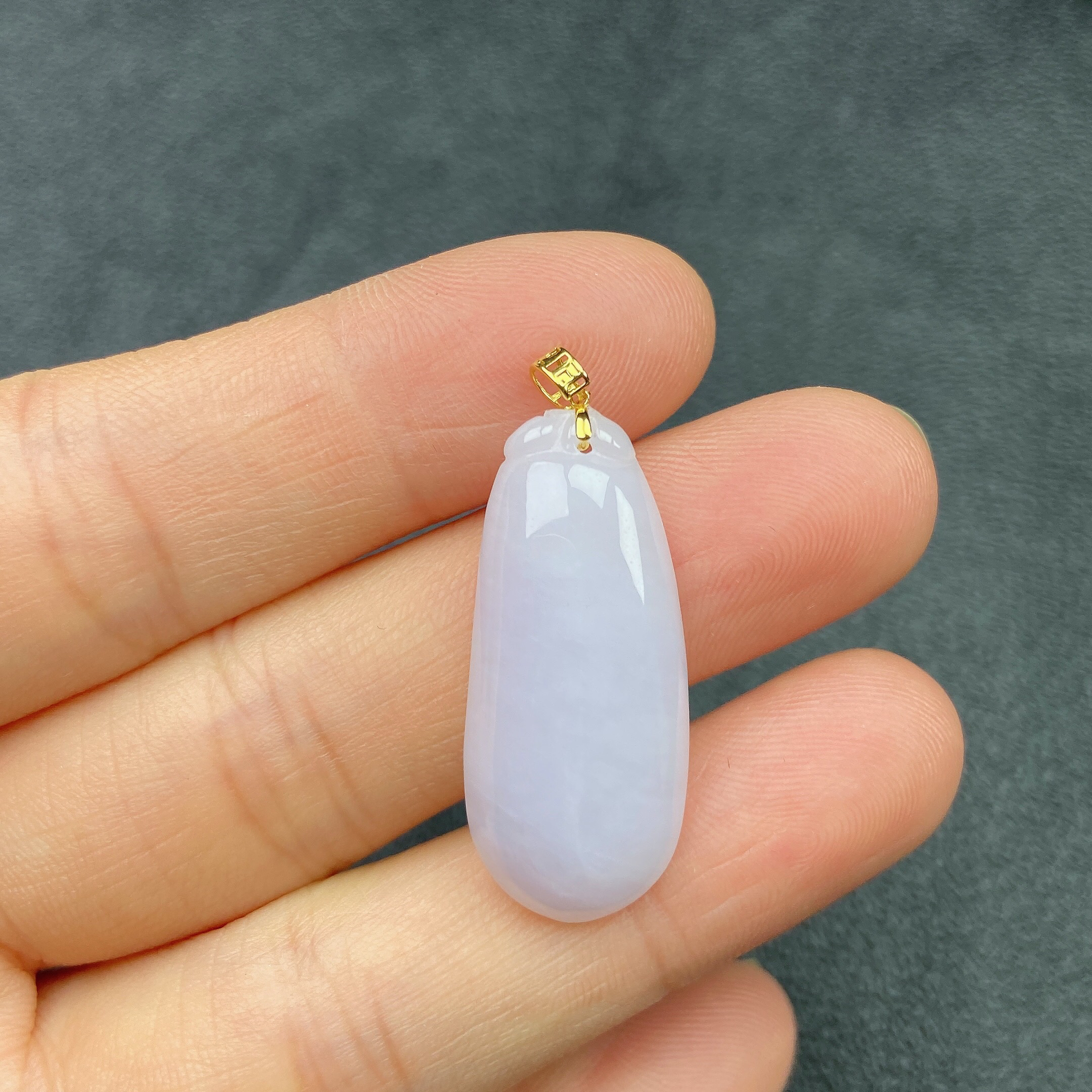 18k金扣冰紫福瓜吊坠天然翡翠a货29.2×13×5.4mm（有纹特价）