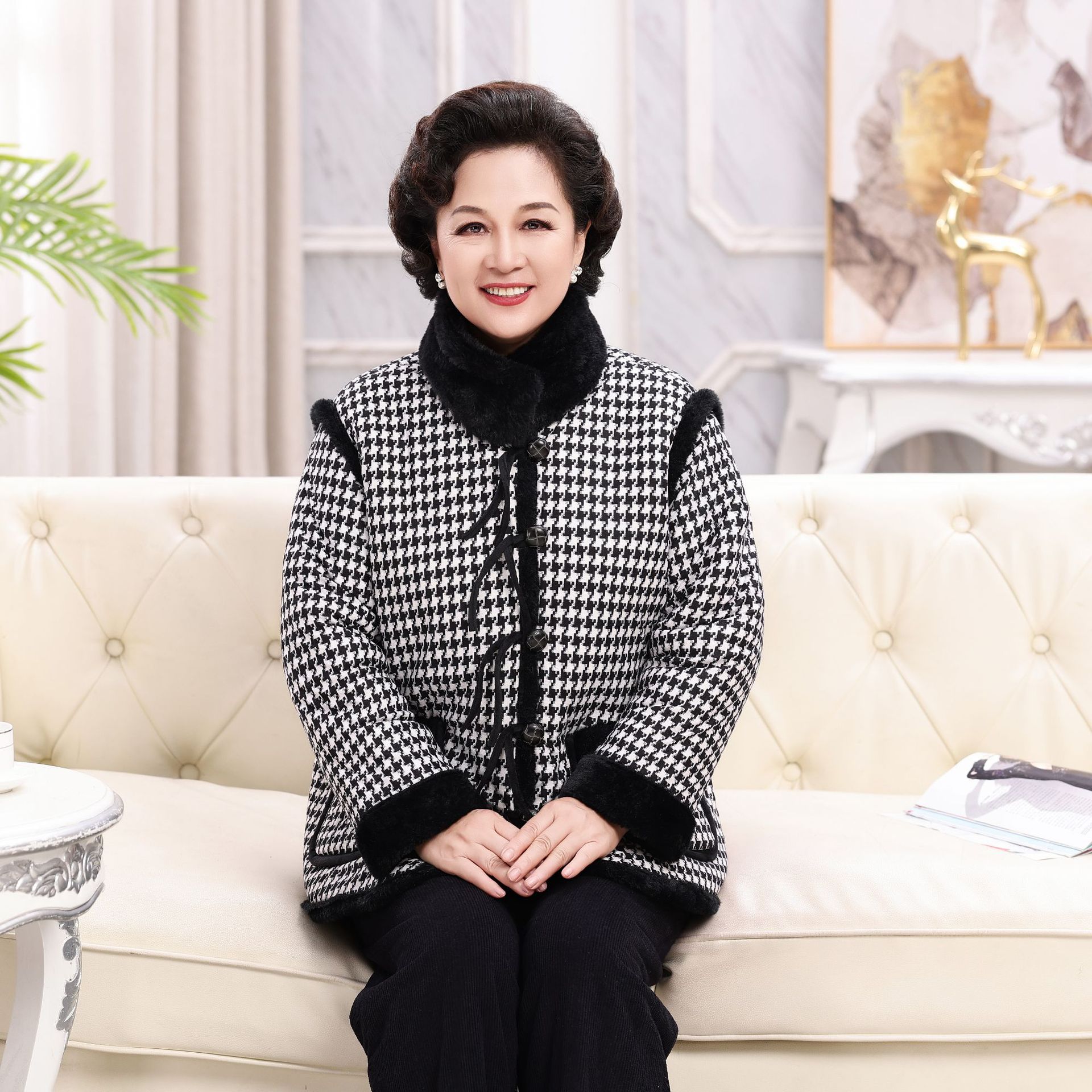 冬季女士外套毛绒领袖口高雅气质女士秋冬季夹棉保暖外套套装批发