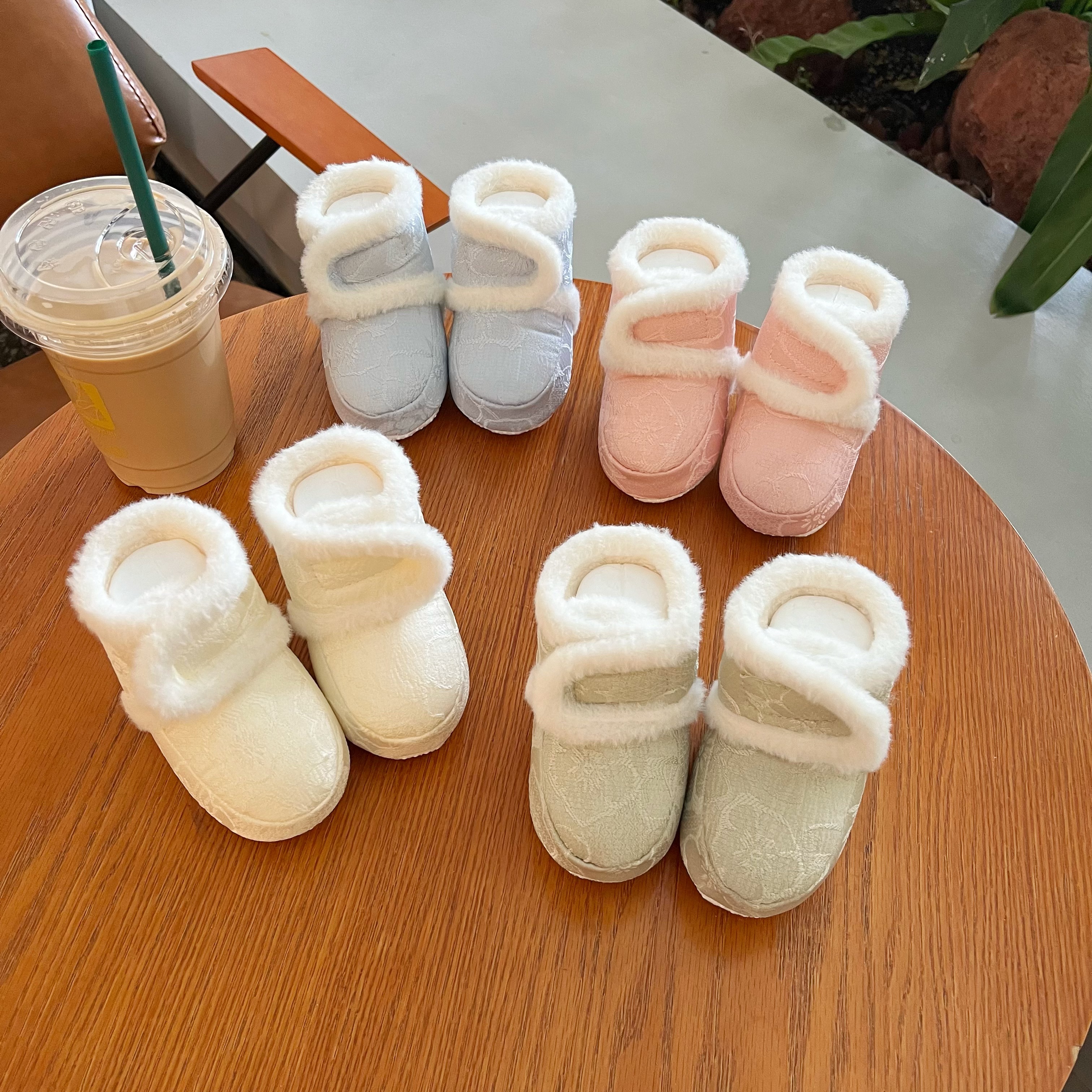 秋冬季加绒加厚婴儿鞋子0-6-12个月女宝宝鞋国风婴幼儿软底学步鞋