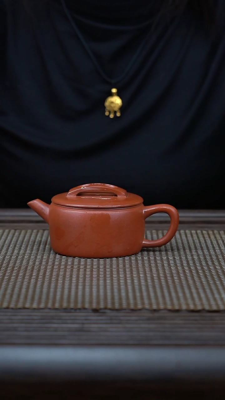 【闪购商品】紫砂茶壶LY朱泥剑流汉瓦150cc微瑕