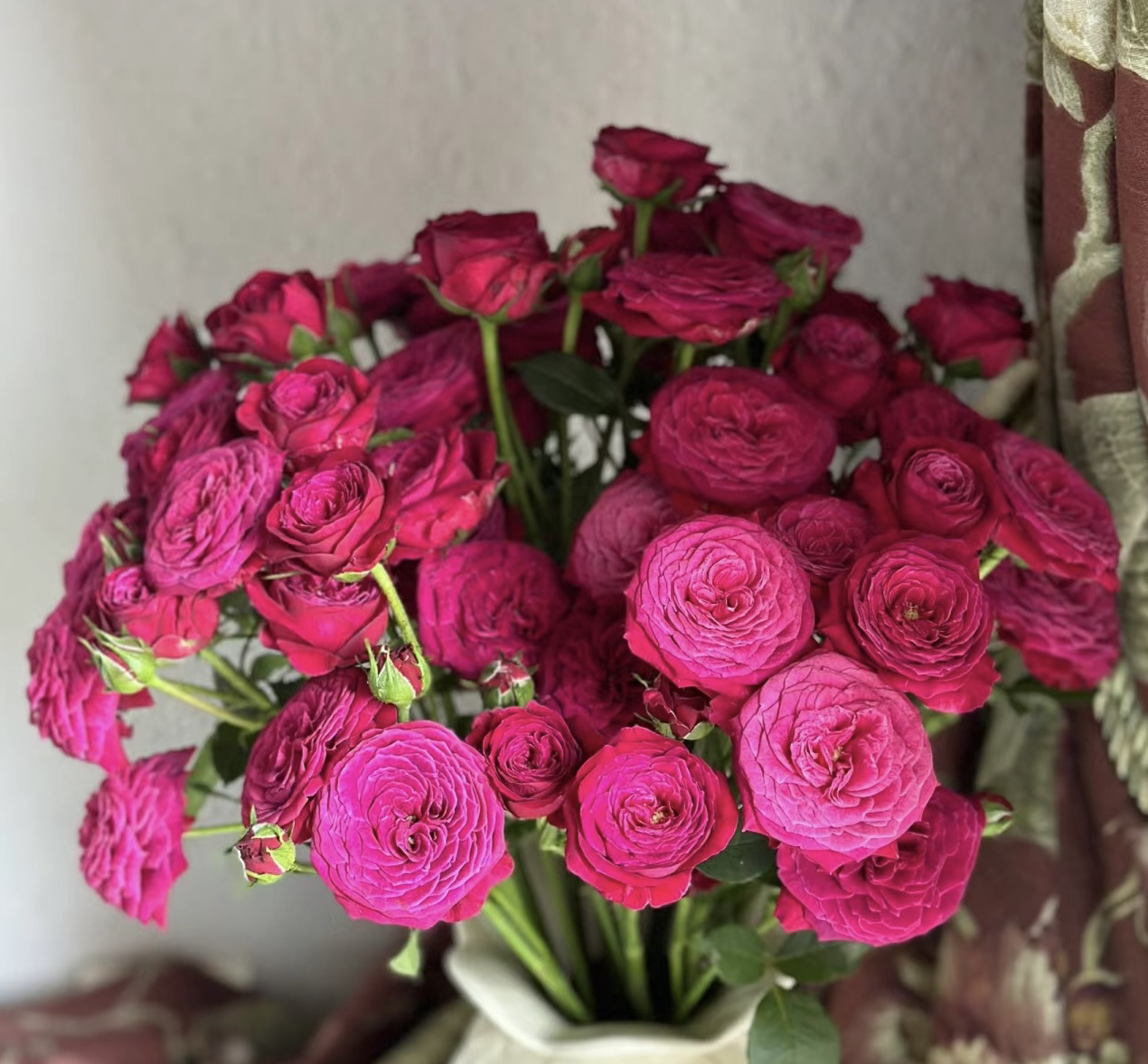 【10枝多头空气香水】全场任意两单顺丰冷链包邮，一单需补邮费！