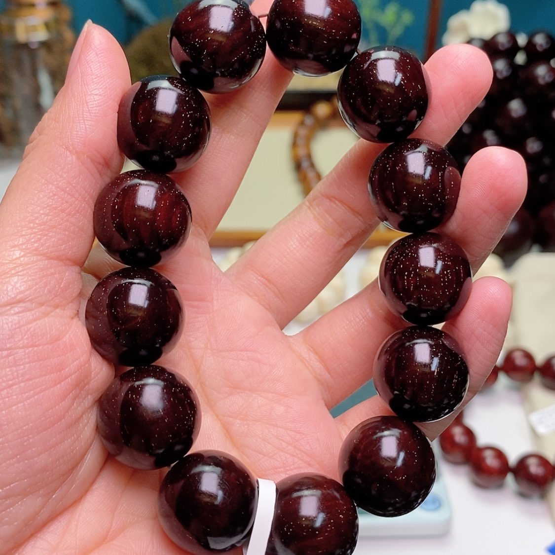 【闪购商品】小叶紫檀手串/手链1.8*13颗满天星泥料