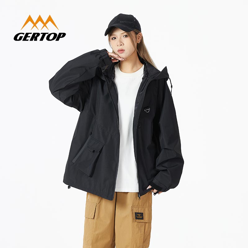 GERTOP山峰春夏新款户外纯色连帽冲锋衣情侣宽松防泼水夹克外套
