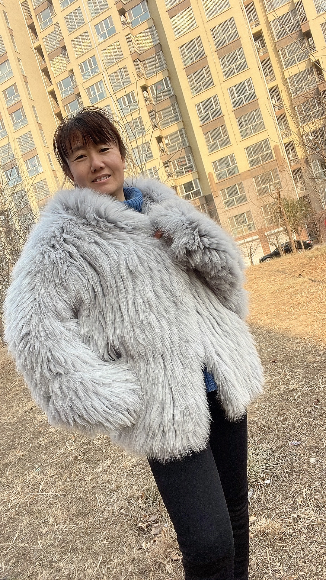 时尚女装外套帽款大熊款