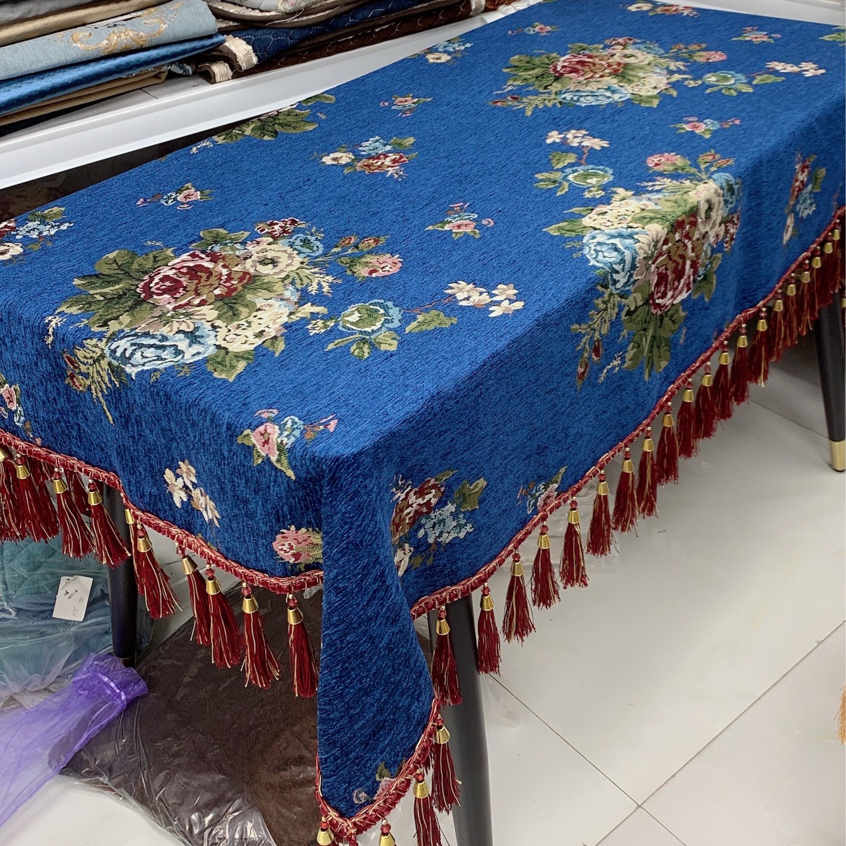 蓝大花110*160cm（尺寸不含花边）桌布雪尼尔