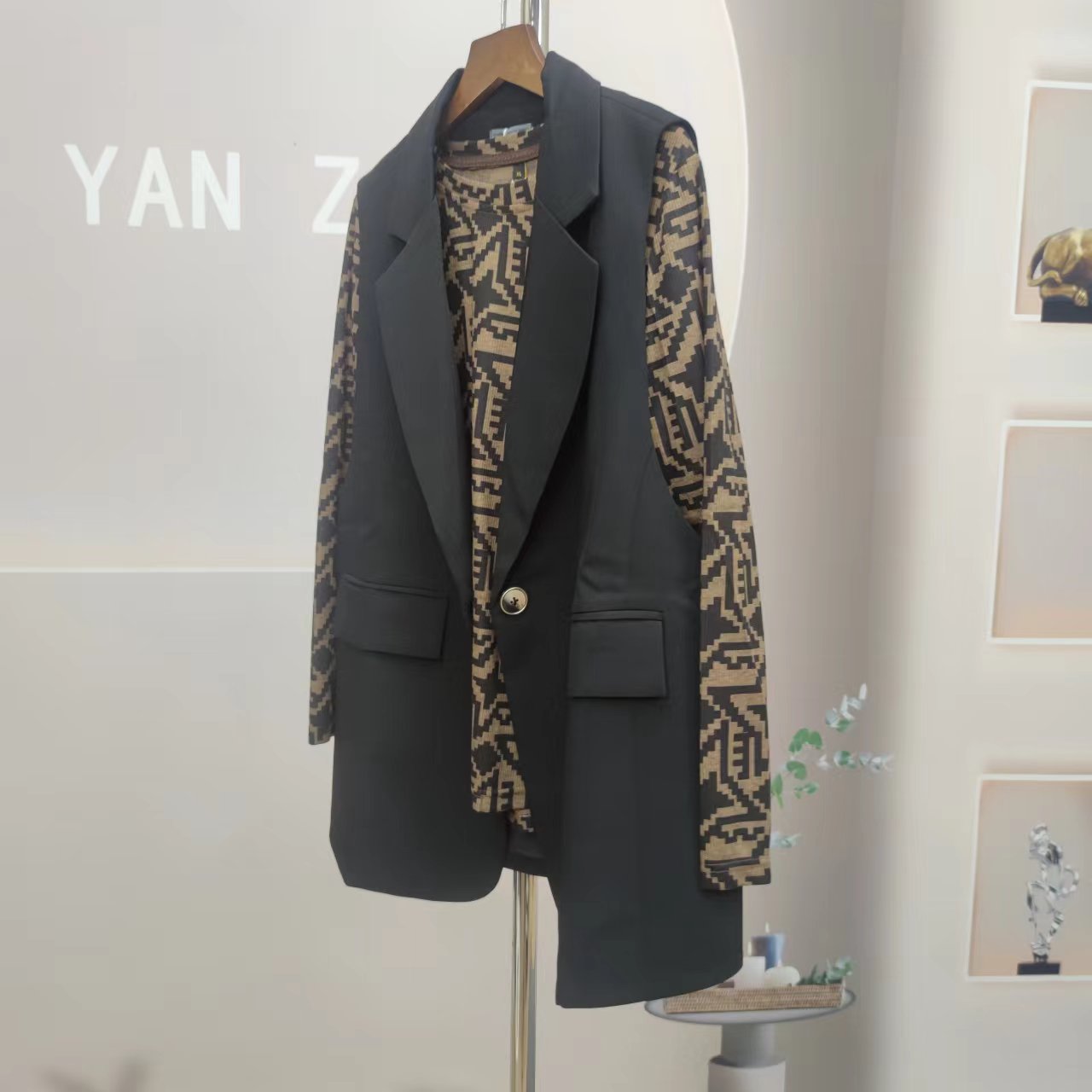 燕子家女士西服马甲