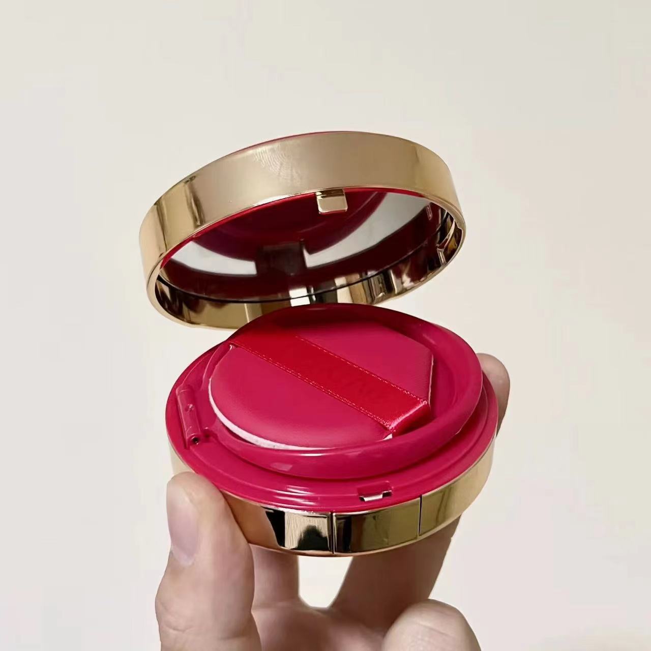 【言言分享气垫】伦子红皮n2贵妇气垫