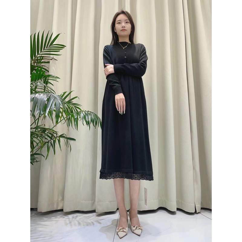 208时尚气质女士设计师秋冬长款轻奢宽松针织连衣裙显瘦中长款