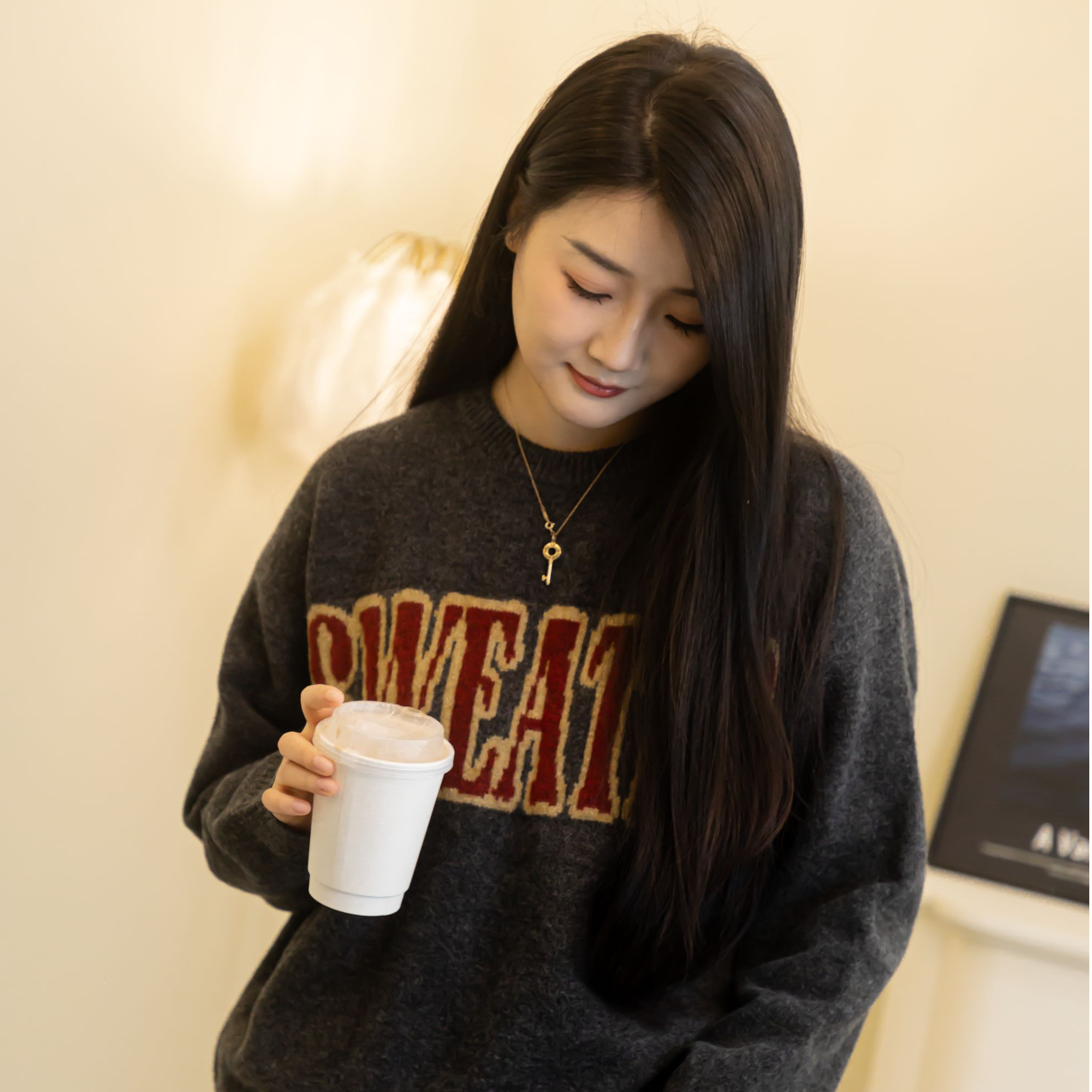 新款软糯百搭小众轻奢设计感字母毛衣秋冬长袖美式