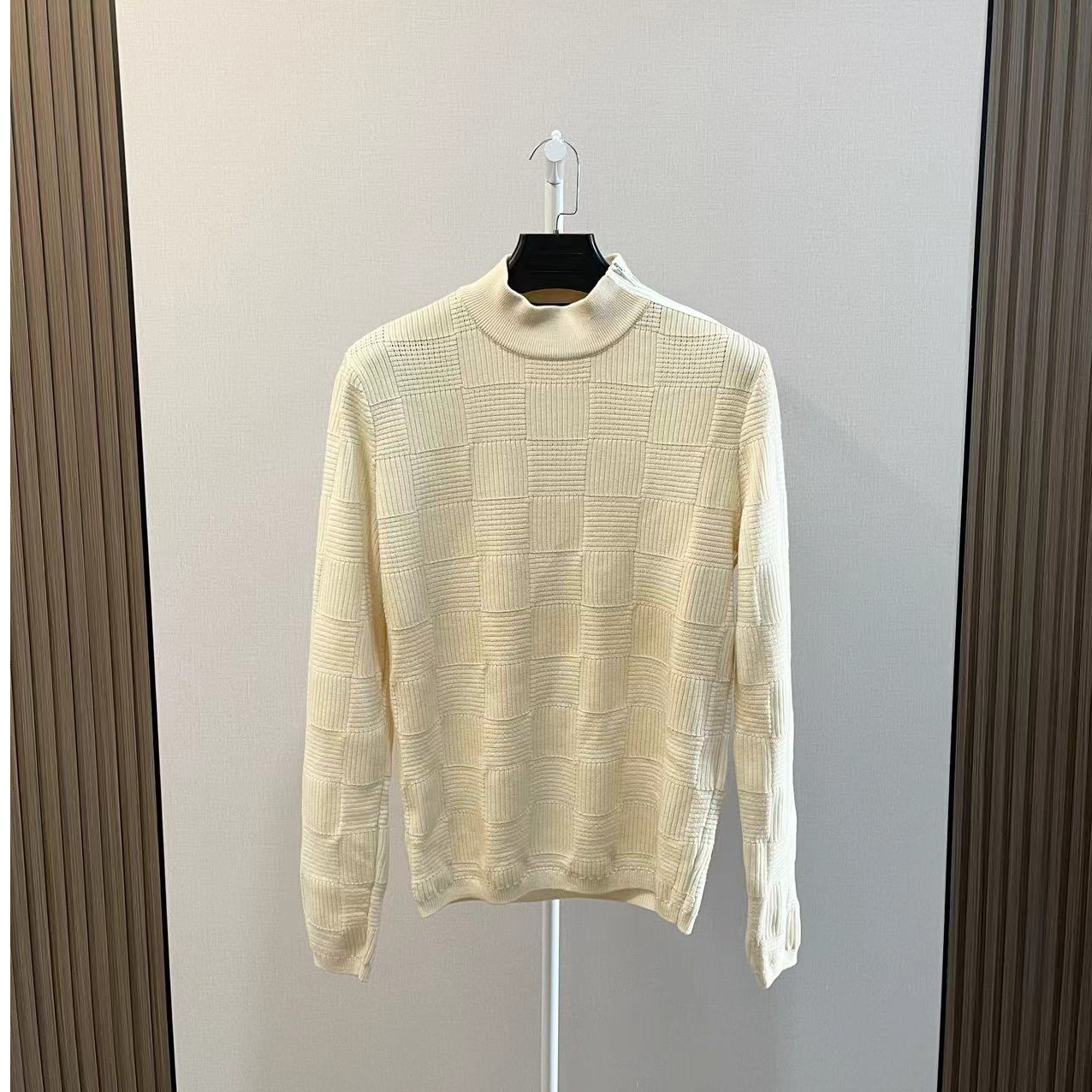 LouisVuitton/路易威登/99新/棋盘格米白色羊毛毛衣/尺码M
