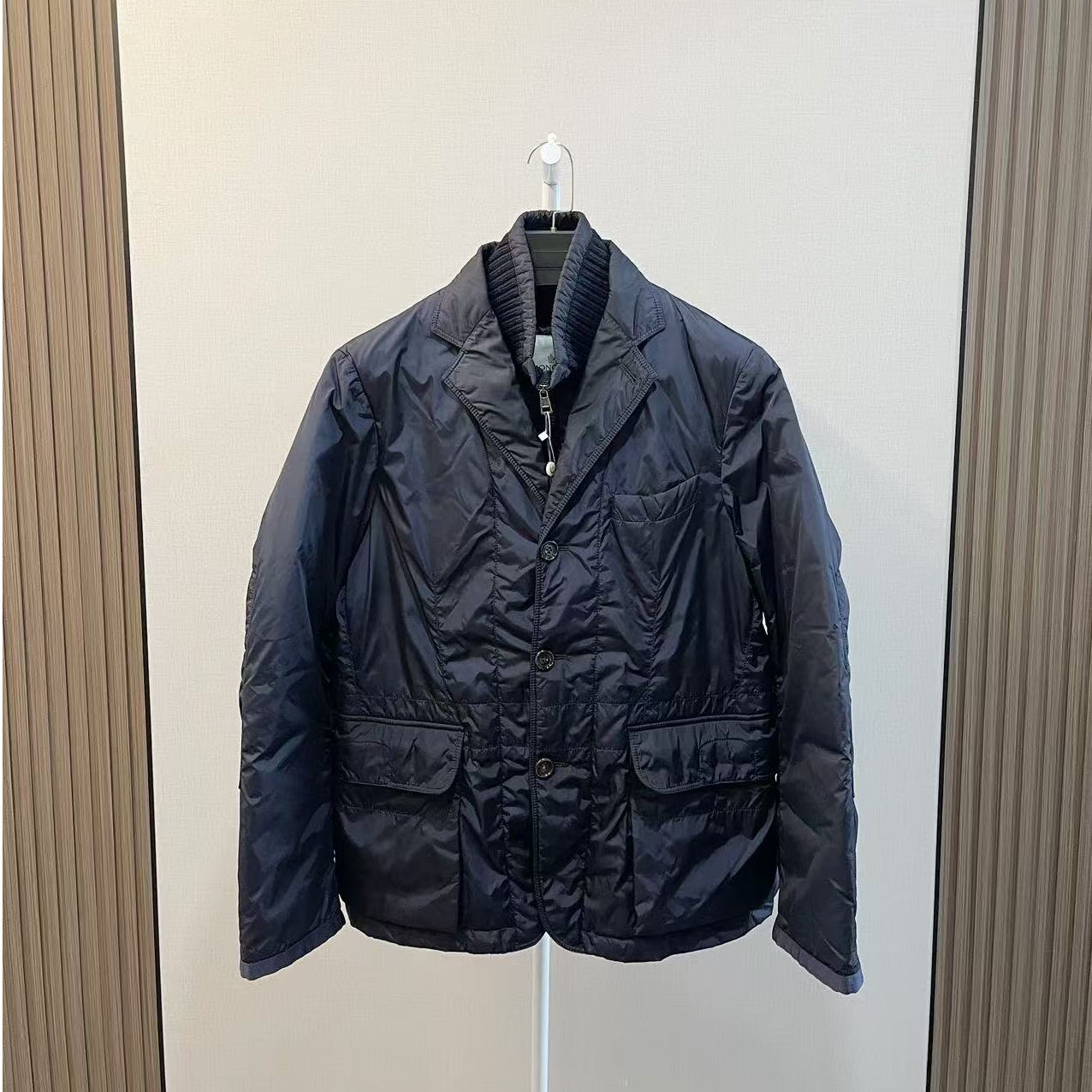 MONCLER蒙口/准新/藏蓝色领子可拆袖口彩条风衣羽绒服外套/尺码3