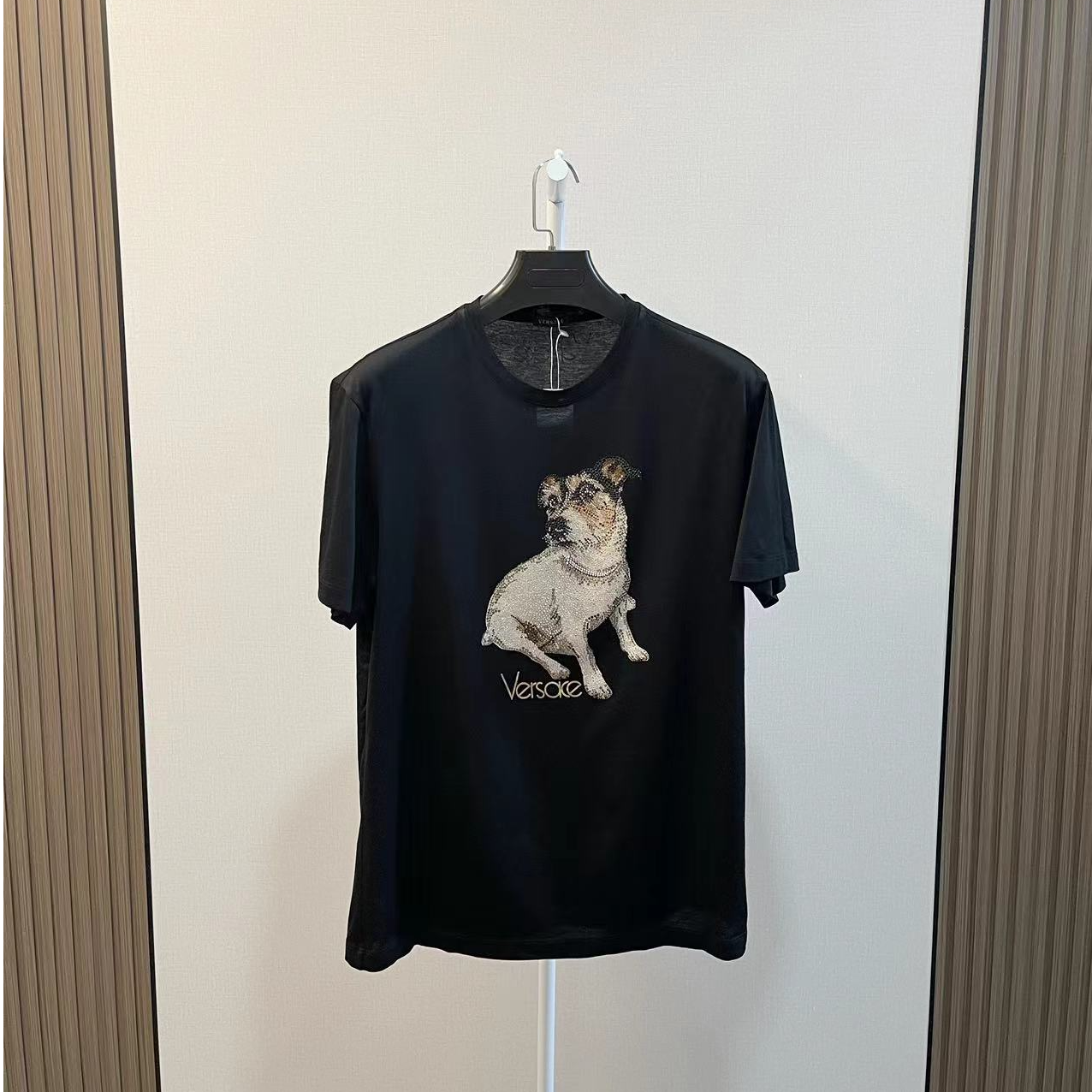 99新 VERSACE/范思哲 /重工水钻烫金logo黑色休闲短袖/尺码L 