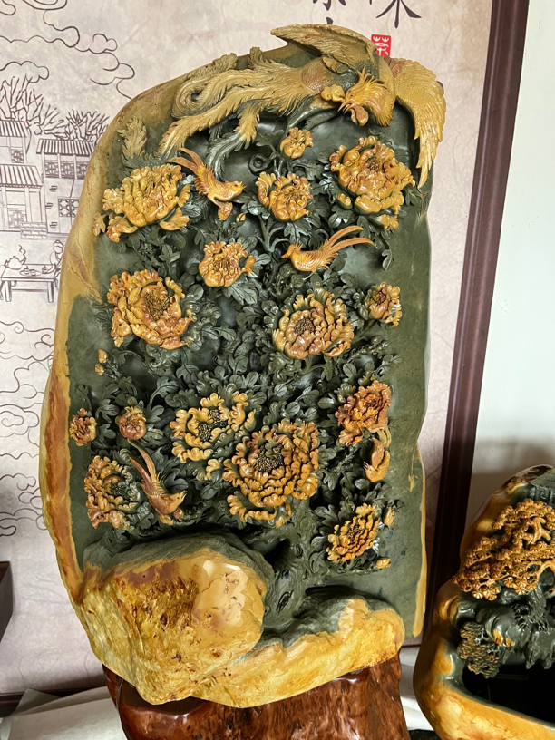 肇庆端砚复古凤凰牡丹高端摆件天然绿端原石一体客厅办公室会所