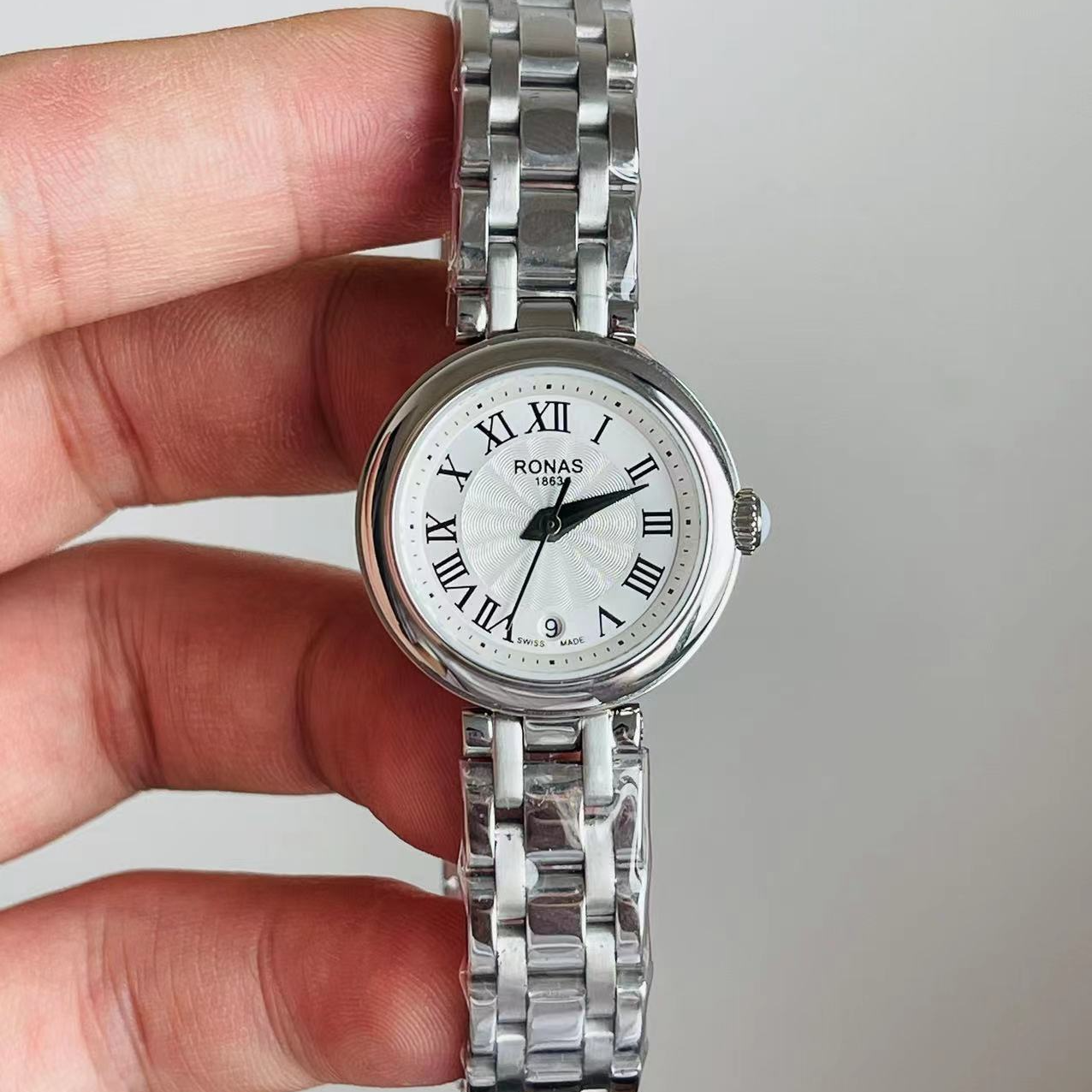 RONAS 精致小美人女表 女款气质时尚防水银色镶钻百搭轻奢名表