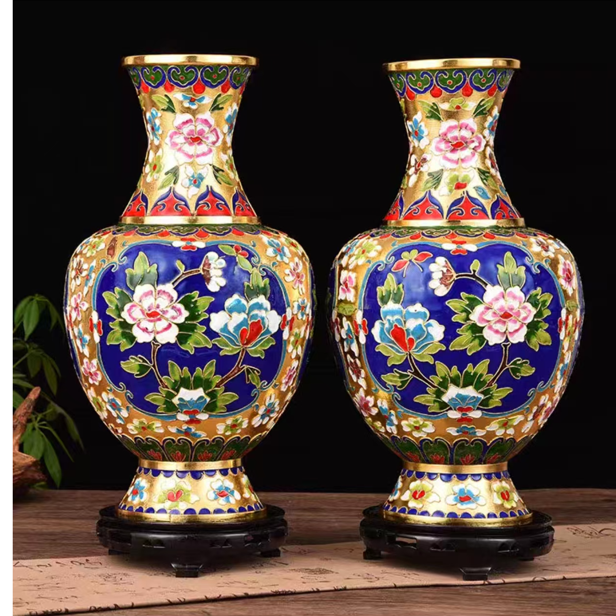 八九十年代景泰蓝牡丹瓶高度40单只