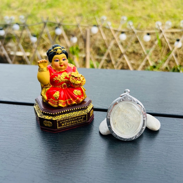 斑斓贝南帕亚斑斓贝九尾 创意桌面装饰桌面摆件