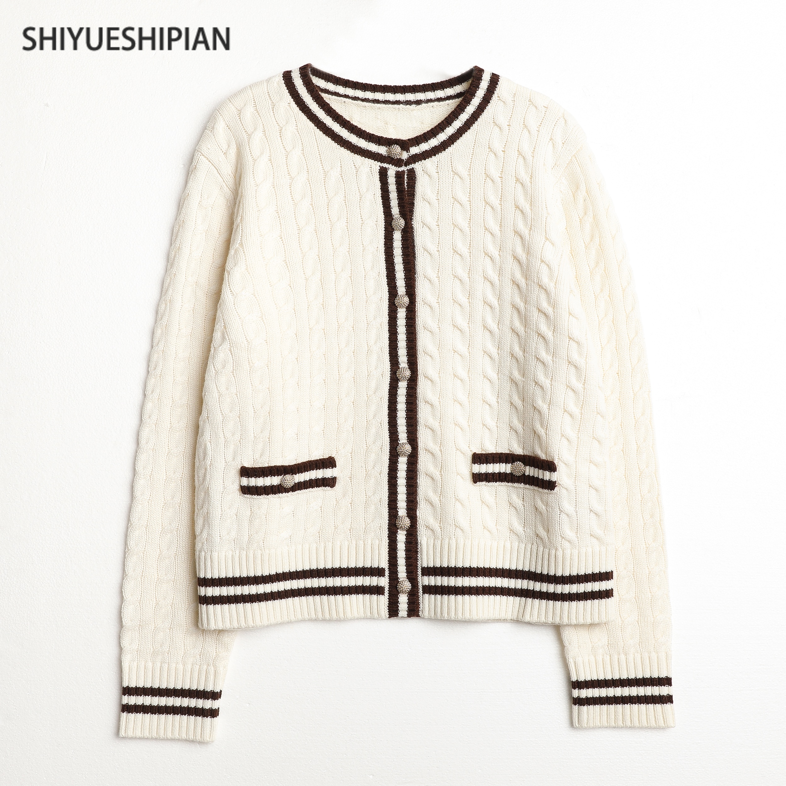  十月诗篇实力派千金风！秋冬轻奢小香麻花纹理羊毛开衫外套3531