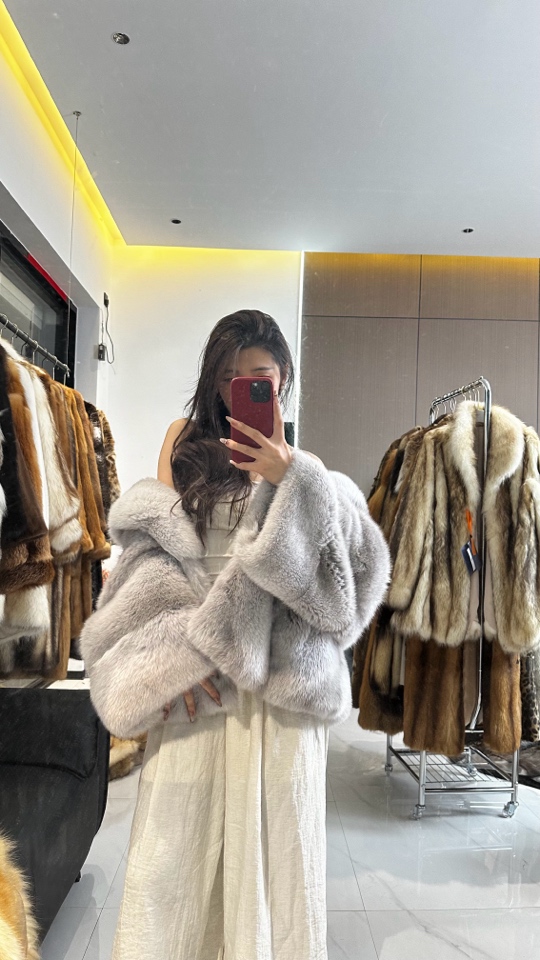 猫猫时尚外套专拍链接（实物以直播间为准