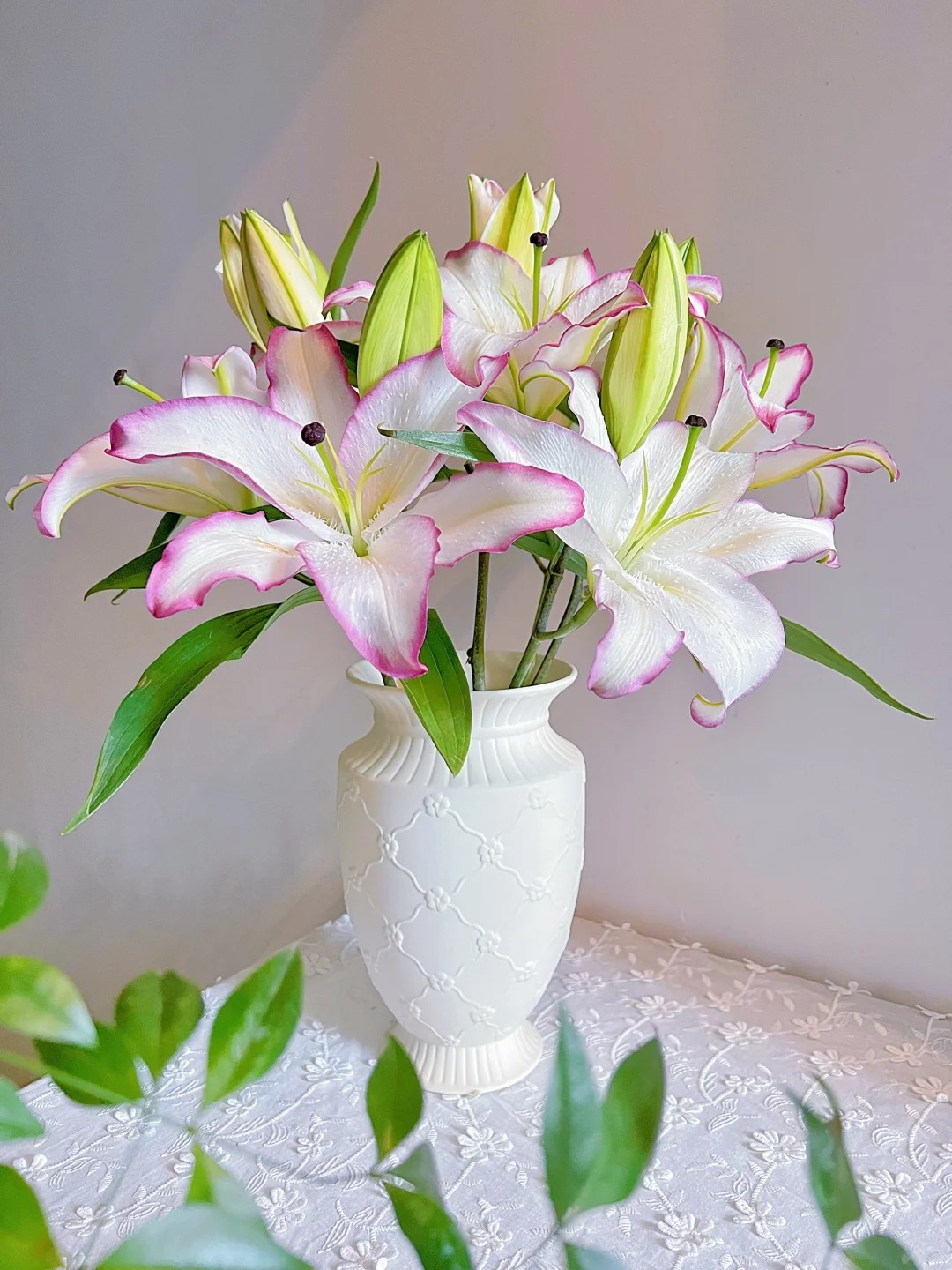 【有雲】唇彩-香水百合 任意两单包邮 发货后不支持退款