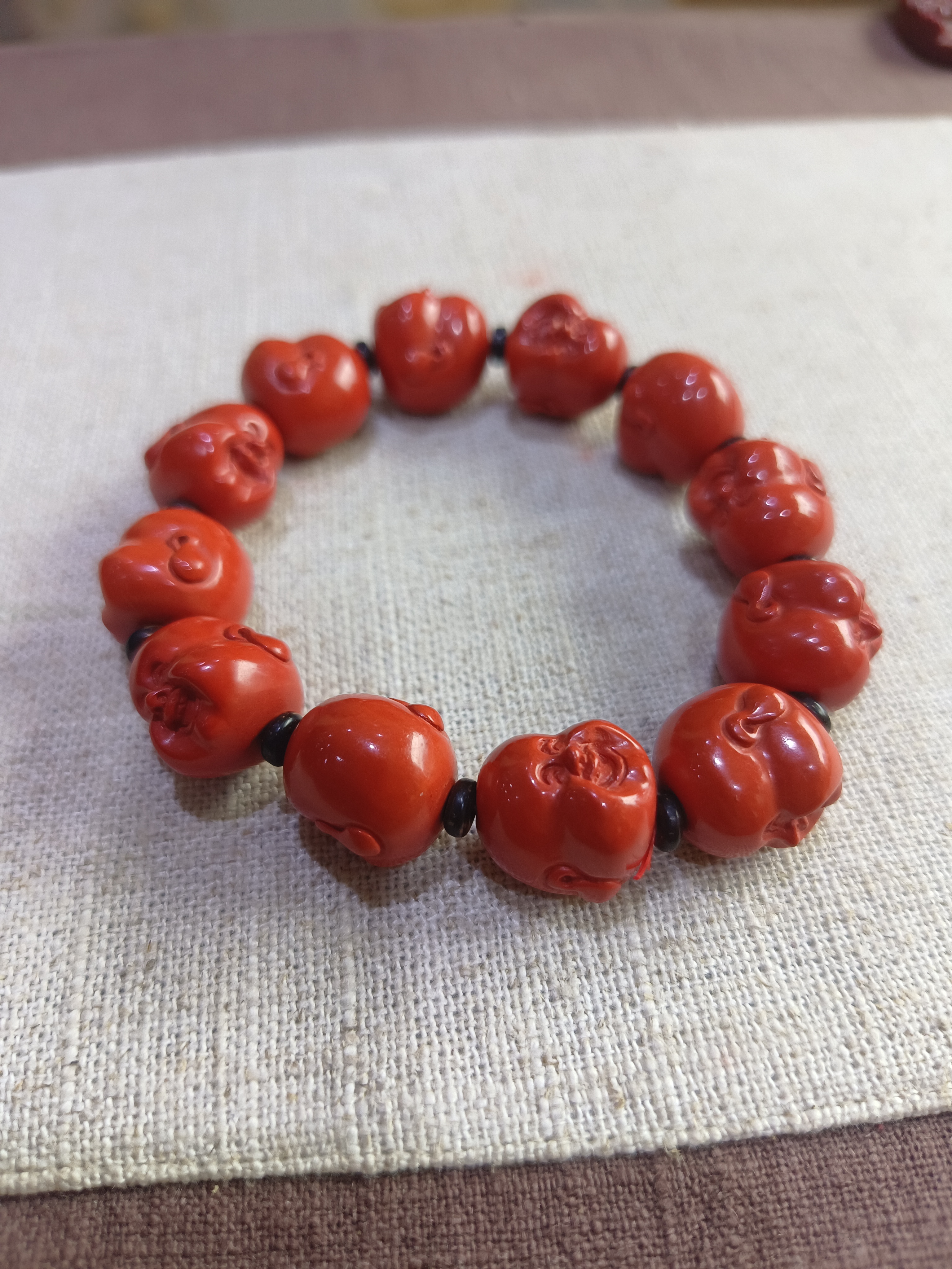 辰砂（处理）果昌朱砂（辰砂）帝王砂弥勒佛