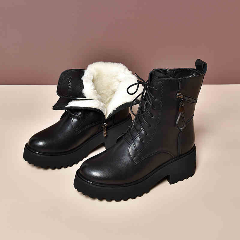 厚底系带厚绒毛马丁靴女软皮2025秋冬新款加绒松糕底英伦风短靴