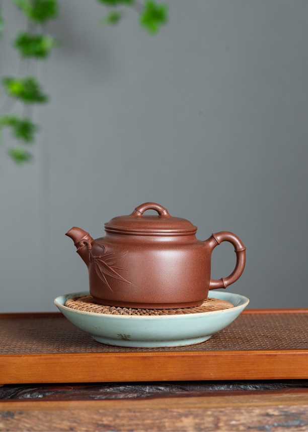 丁亦琴作品：德钟竹，半手，铁星泥，230容量