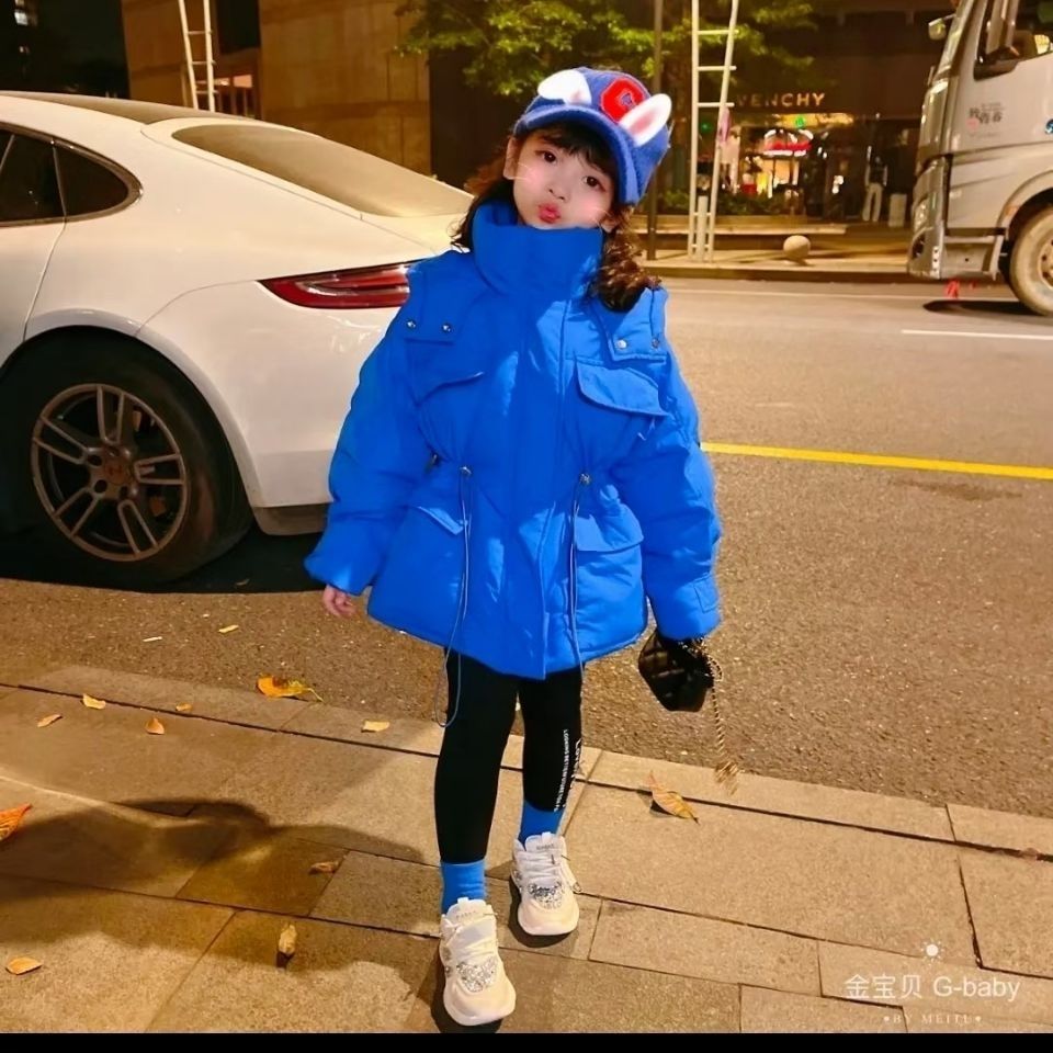 鸭鸭牌中大童女童冬装加绒加厚羽绒衣2023克莱因蓝收腰连帽网红韩