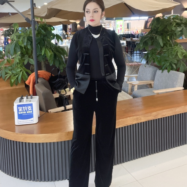 【送68首饰】金丝绒设计师套装马甲裤子套装时尚显瘦网红气质女装