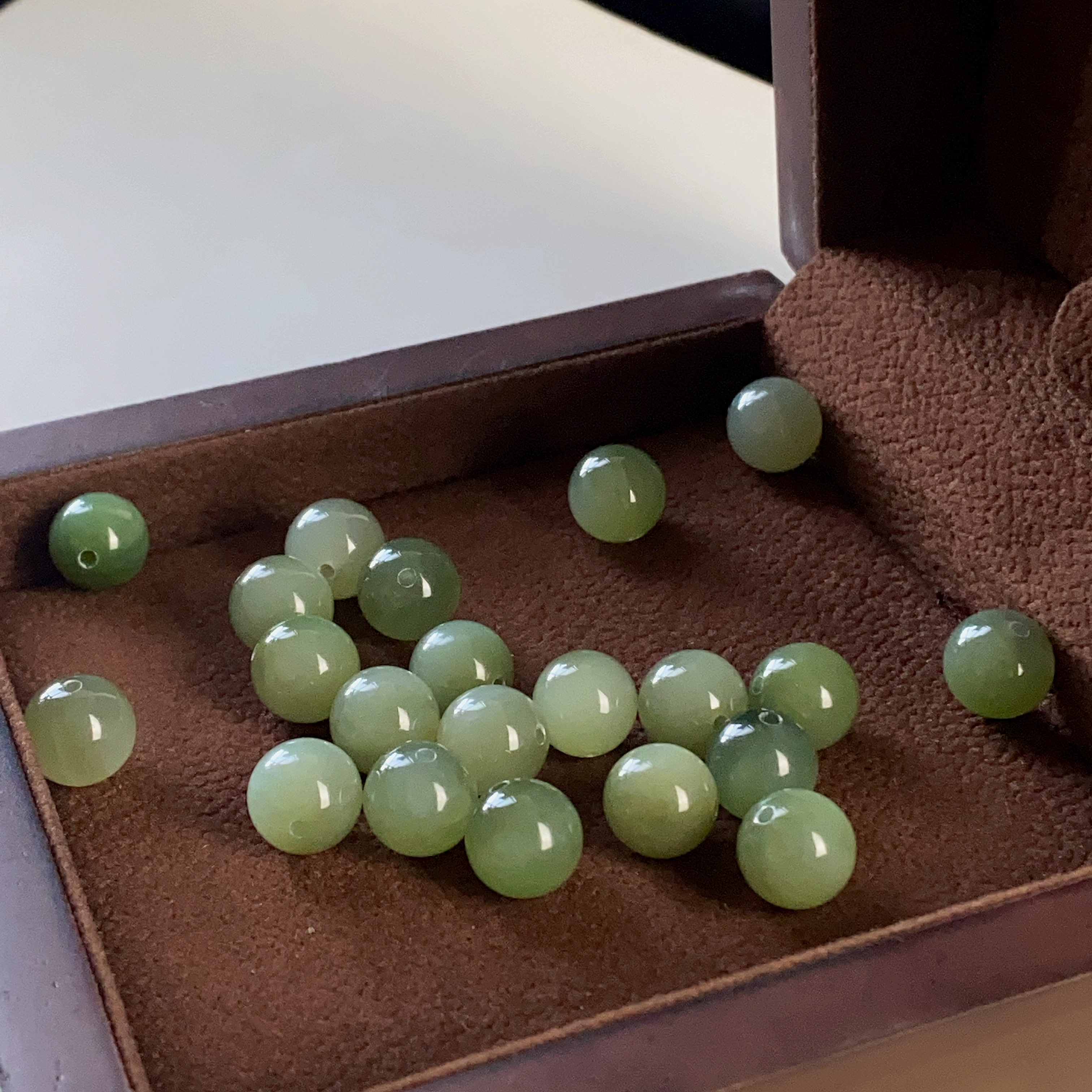 2888/ZY888-554 和田玉精美散珠单珠约10mm/多样性发/一颗