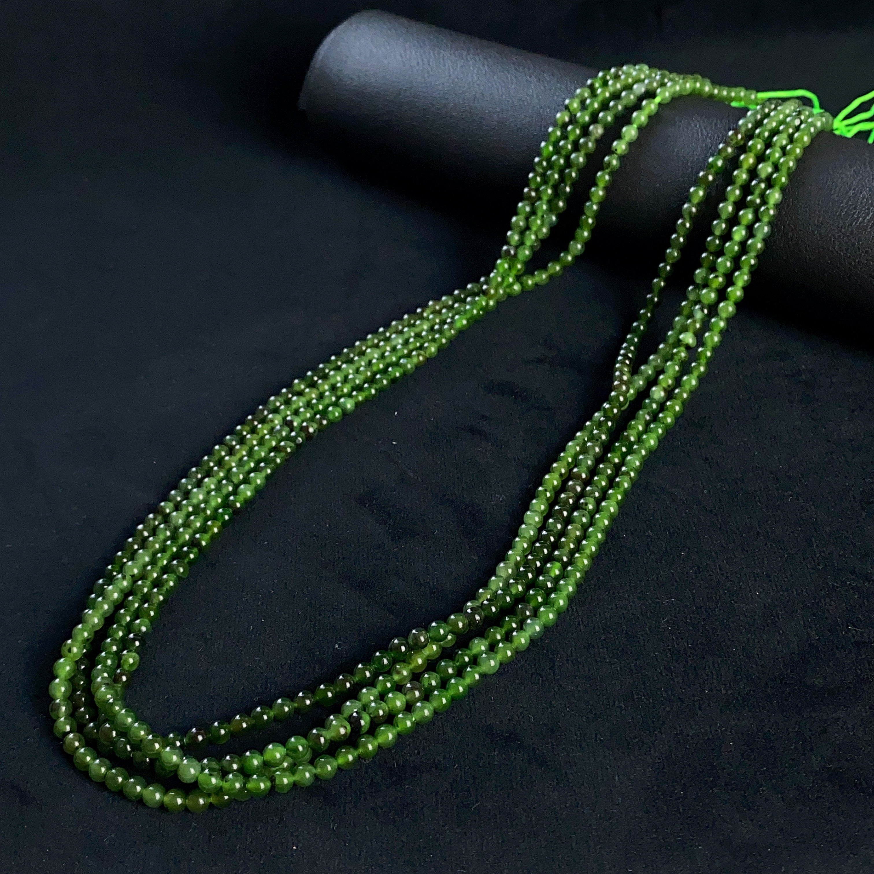 2888/ZY888-548 和田玉精美珠串约4mm/多样性发/一件