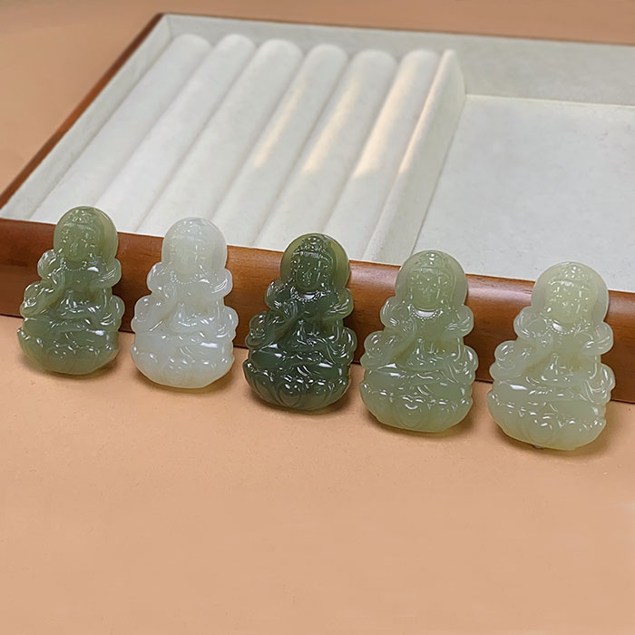 2888/（ZY888-516）和田玉精美水润观音菩萨吊坠 /多样性发/一件