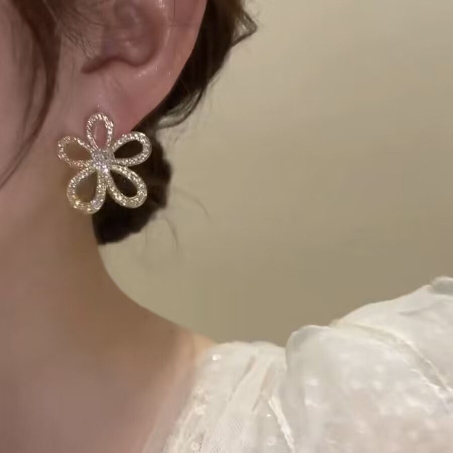 网红爆款超仙花朵耳钉女花瓣太阳花耳饰小众轻奢气质高级感耳环超