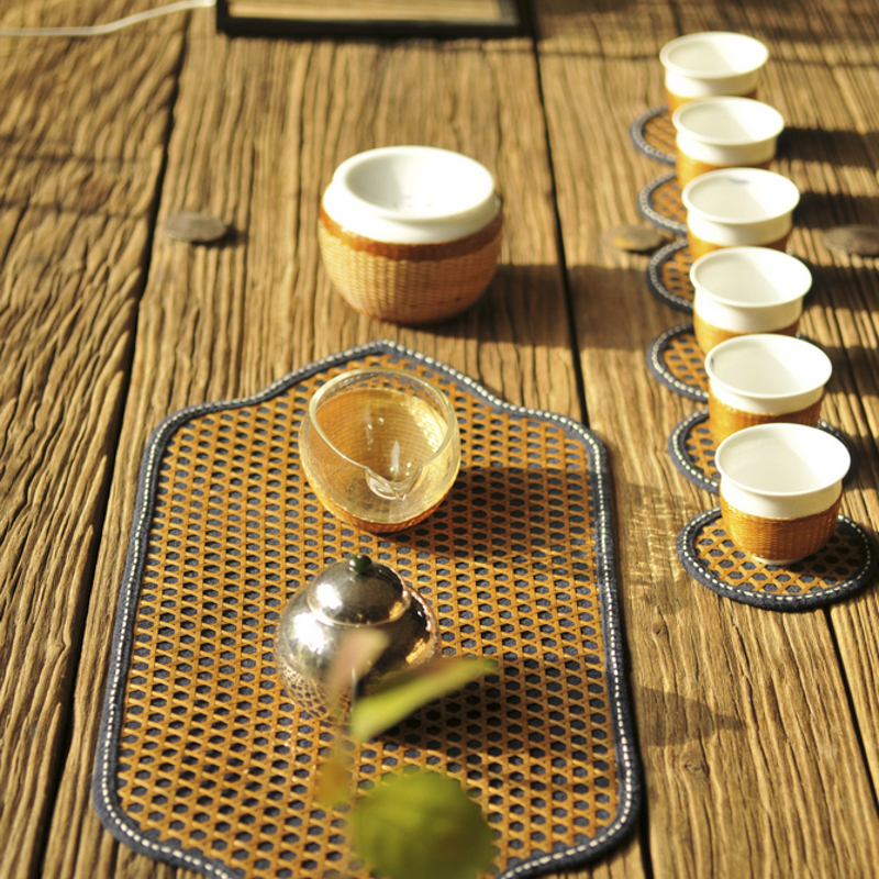 【细物慢造】如意六格花胎刺子绣茶垫（XJBY39-1）